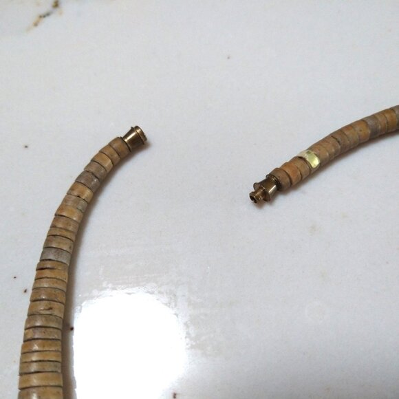 Vintage wood disk necklace - Hand Made - Picture 4 of 5